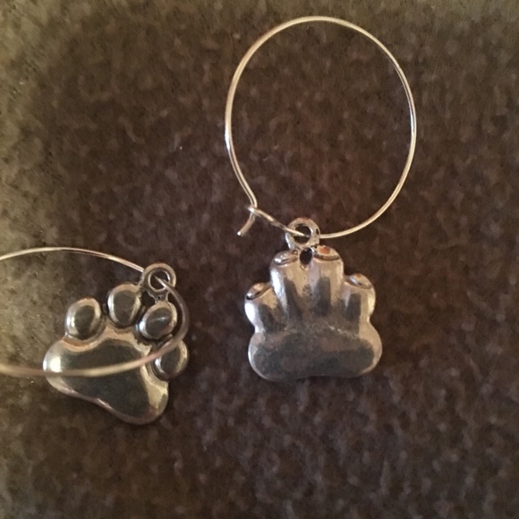 🐾 paw earrings- mascot - Picture 3 of 3